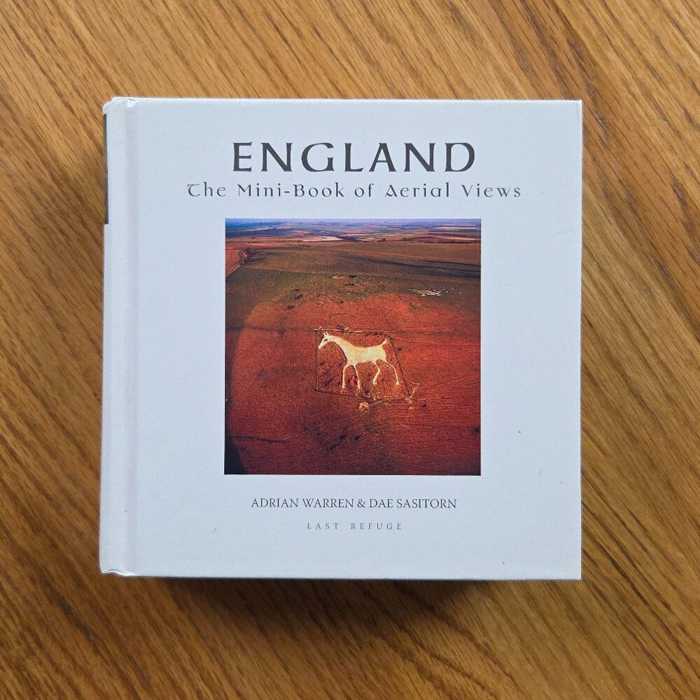 England: The Mini-Book of Aerial Views Book by Adrian Warren and Dae Sasitorn